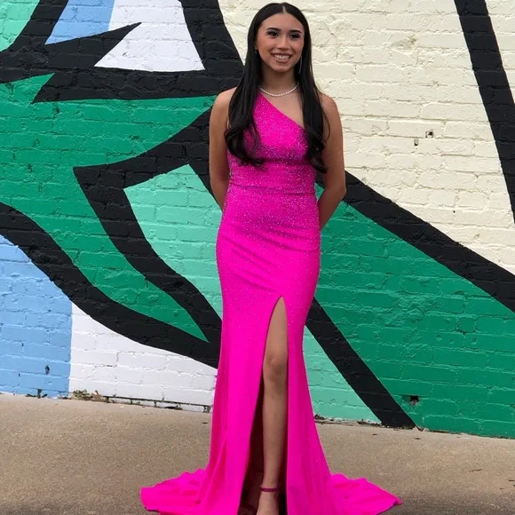 Faviana glamour one shoulder prom dress